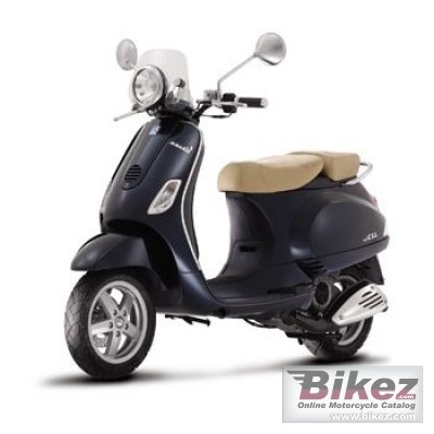 2009 Vespa LX 50 Navy photo